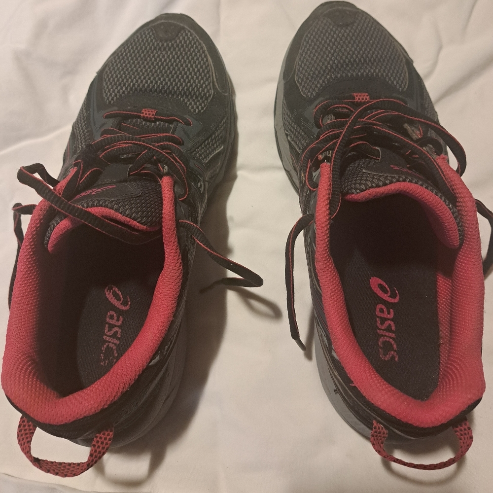 ASICS Gel ladies size 8.5